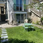 Charmant Studio Avec Jardin